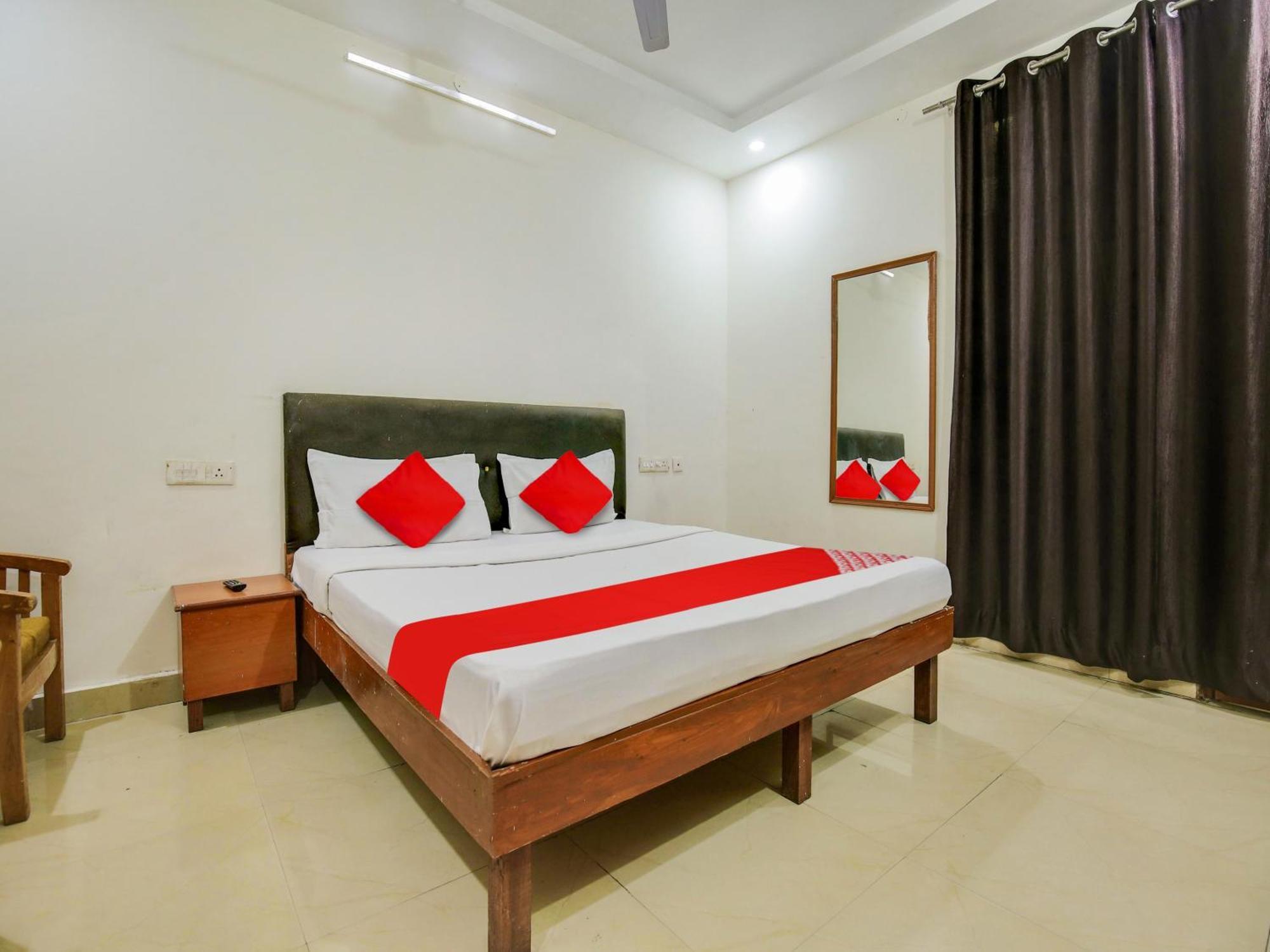 Hotel O Platinum 4*